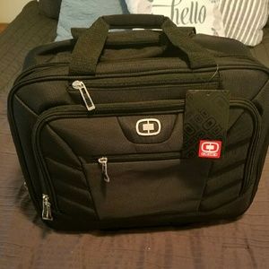 Ogio Lucian Rolling Briefcase