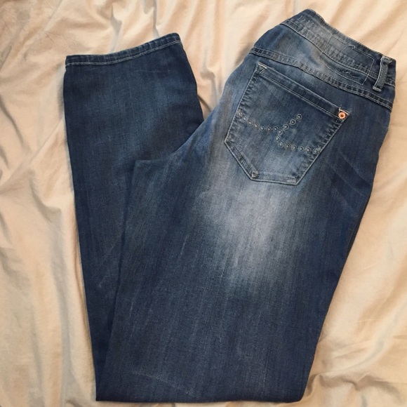 INC Boyfriend Curvy Fit Jeans- 8