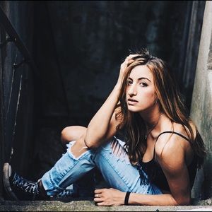 Follow me on Instagram @jessicamerrillphotography