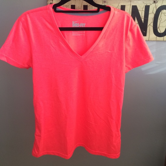 nike neon pink shirt