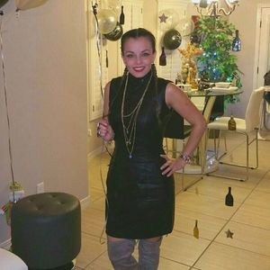 Meet your Posher, Ana