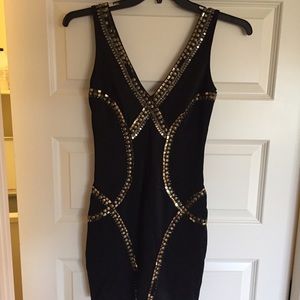 Bebe dress