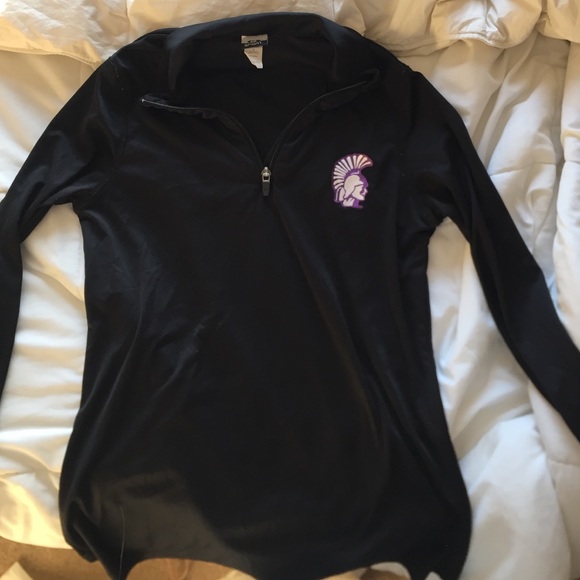 Winona State University pullover