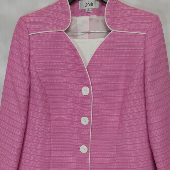 Le Suit Skirt Suit 8