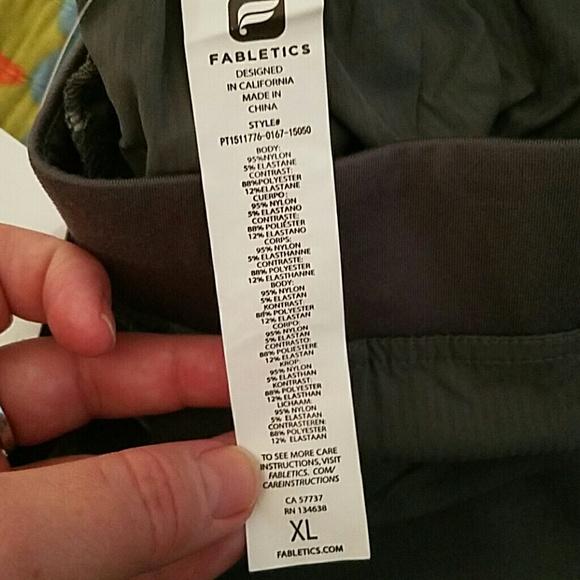 New Fabletics Fostet Pants - Picture 2 of 4