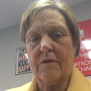 Meet your Posher, Becky