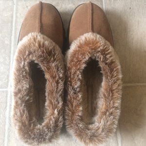 Sketchers warm shoes