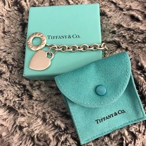 Aunthenic Tiffany & Co Heart Toggle Bracelet
