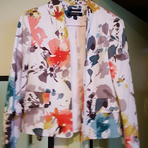 Like new floral blazer
