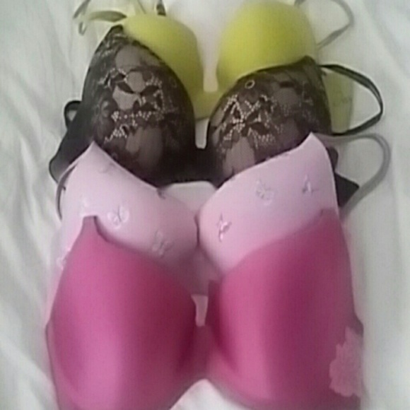 Set of 4 bras