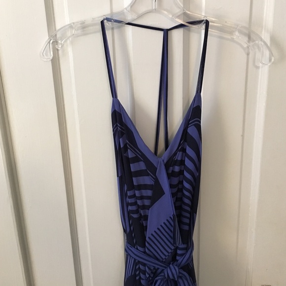 Blue patterned BCBG dress - Picture 2 of 4