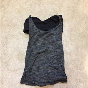 Lululemon tank with built in bra