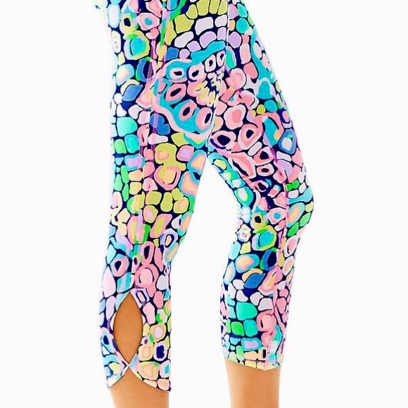 Lilly Pulitzer Luxletic pant in Gypsy Jungle