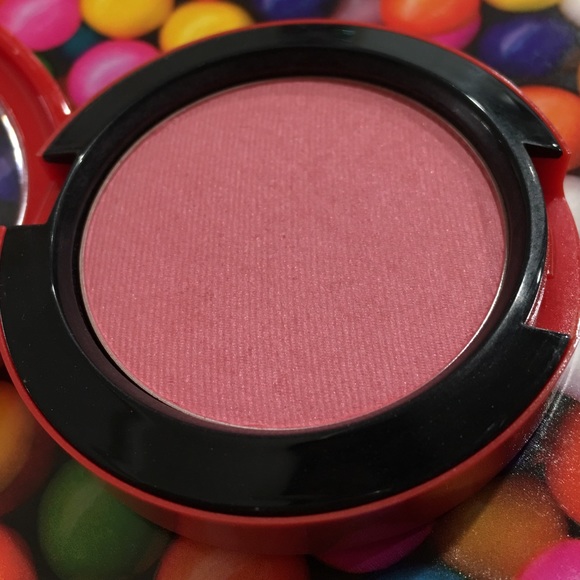 Mac BLUSH🍑 - Picture 2 of 4