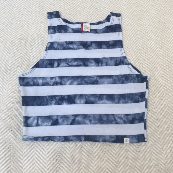 Element Crop Top