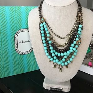 Stella & Dot statement necklace