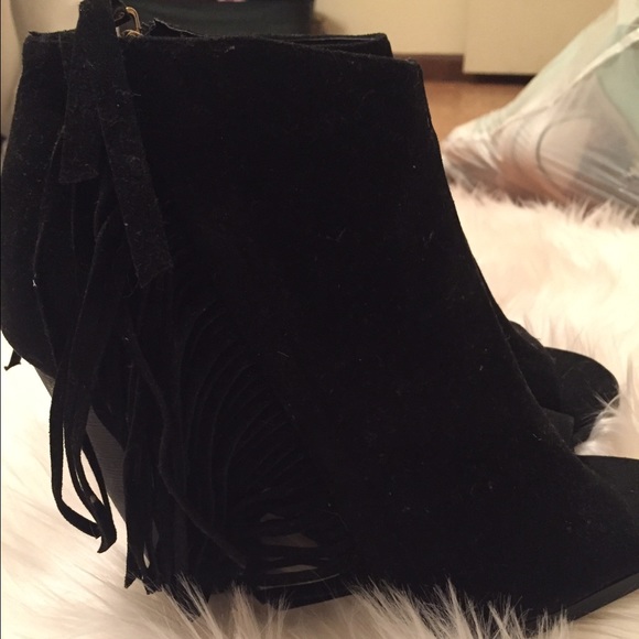 Fringe open toe booties - Picture 1 of 3