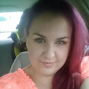 Meet your Posher, Krystal