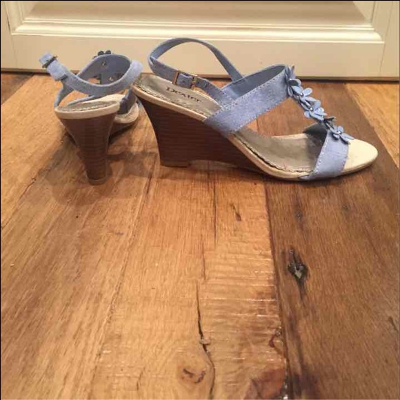 Baby blue dexter floral wedges - Picture 2 of 4