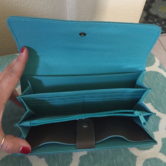 Wallet - Picture 2 of 3