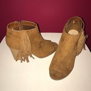 EXPRESS suede fringe booties