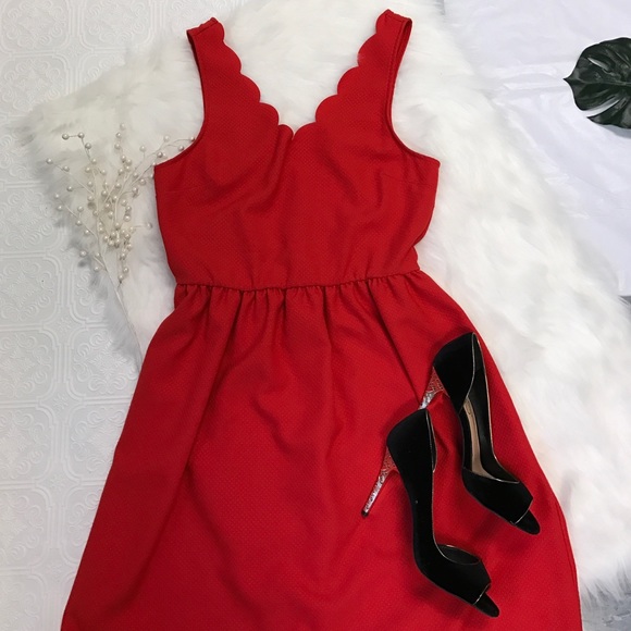 NWT Red scallop dress