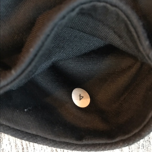 🔴SOLD🔴Lululemon savasana camo Wunder Under Pants - Picture 3 of 4