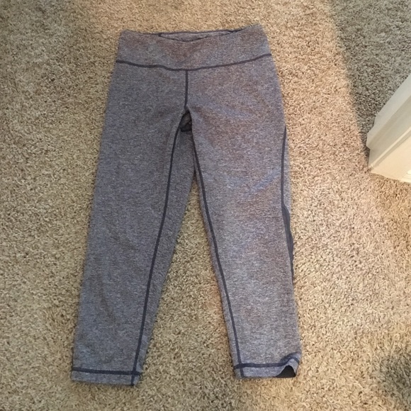 Cropped grey/blue Zella workout pants