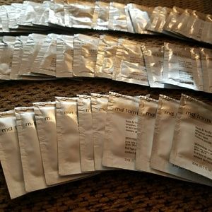 Bare Escentuals MD Formulations Face Scrub 60 pack