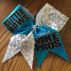 CHEER BOW