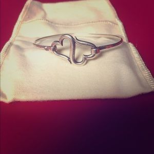 James avery Heart to heart hook on bracelet