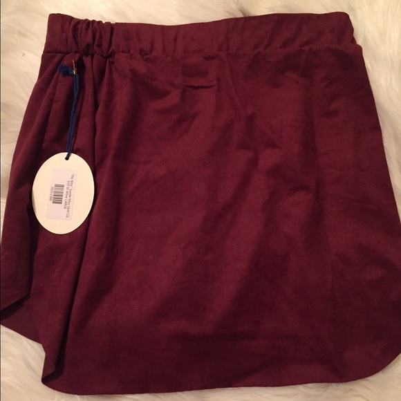 Suede mini skirt - Picture 2 of 2