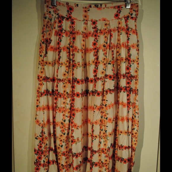Floral Grid A-line Skirt