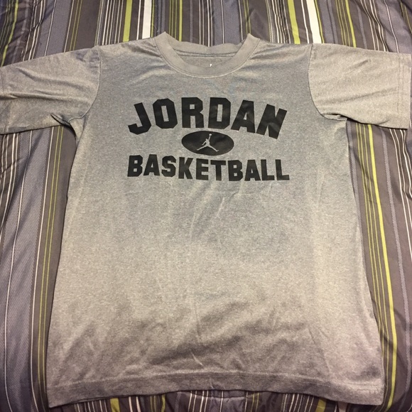 Jordan t shirt