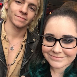 Meet your Posher, Maegan