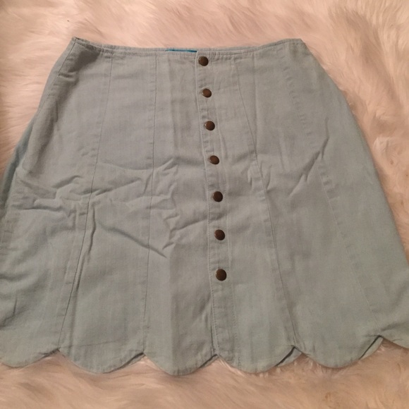 Light blue jean skirt - Picture 1 of 3