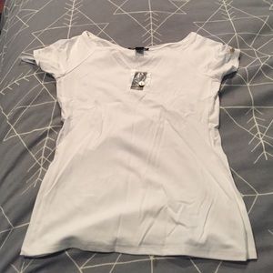 White fitted shirt