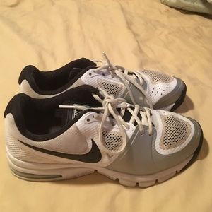 White Nike Volleyball Shoes - Nike Air Extreme
