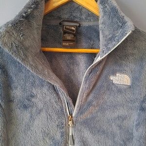 Women's 's North Face fuzzy fleece jacket