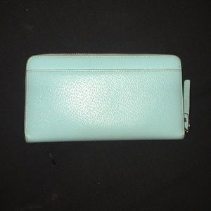 kate spade Bags - Kate Spade Wellesley Wallet kate spade Bags - Kate Spade Wellesley Wallet