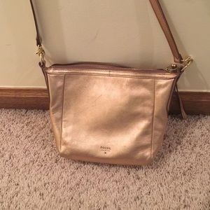 Rose gold fossil satchel! Make an offer!