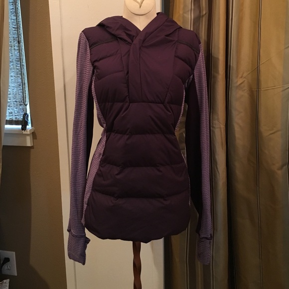 Lululemon Down for a run pullover