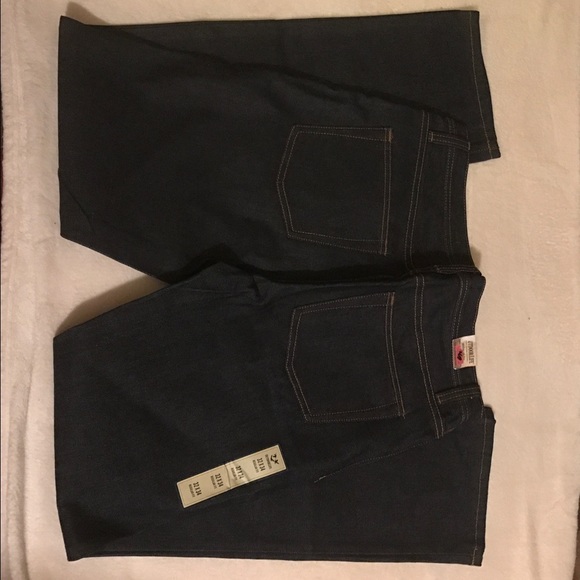 NWT men's Outdoor Life jeans - Picture 2 of 2