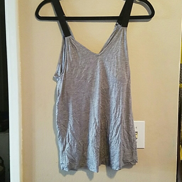Grey tank - Picture 1 of 1