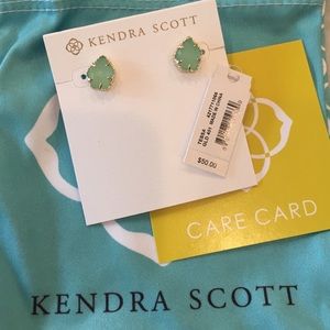 Kendra Scott mint green studs