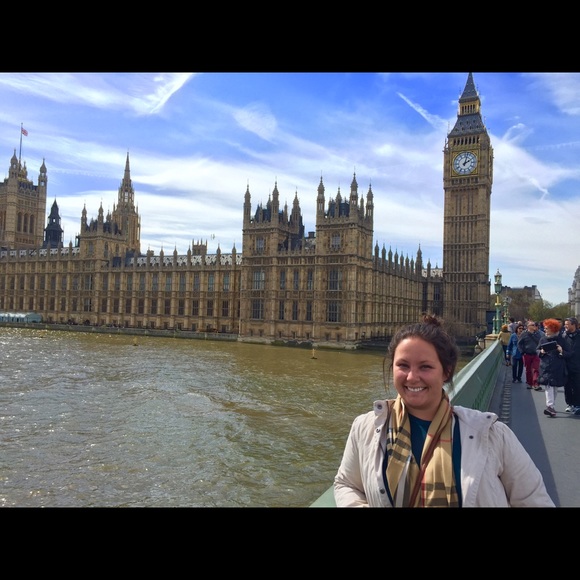 Meet your Posher, Lauren