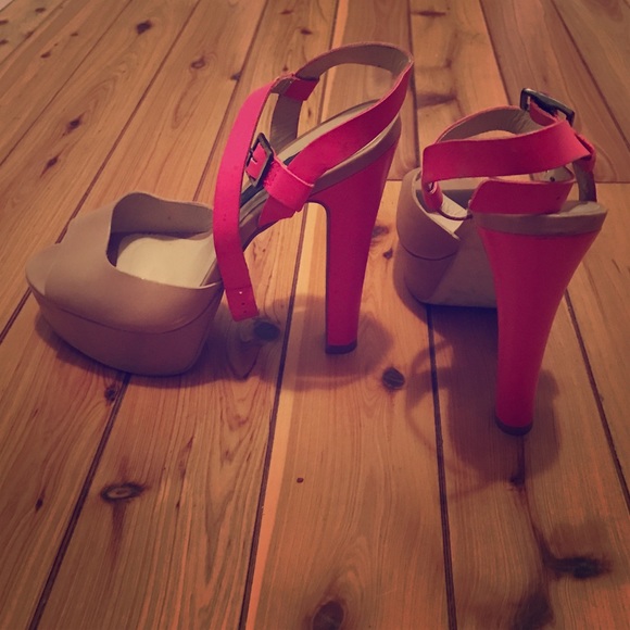 STEVEN by Steve Madden platform sandals