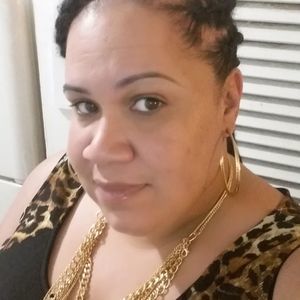 Meet your Posher, Priscilla