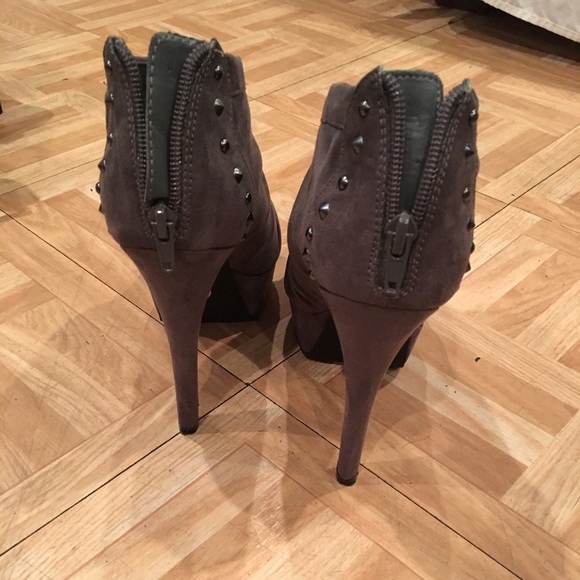Guess booties - Picture 3 of 4