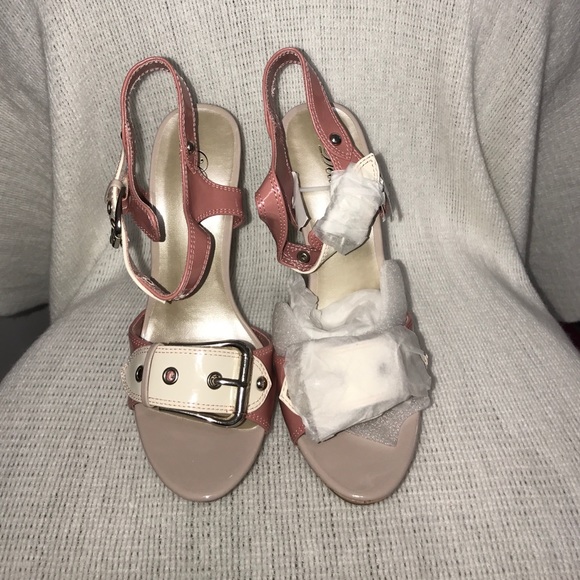 Delicious heels - Picture 2 of 4